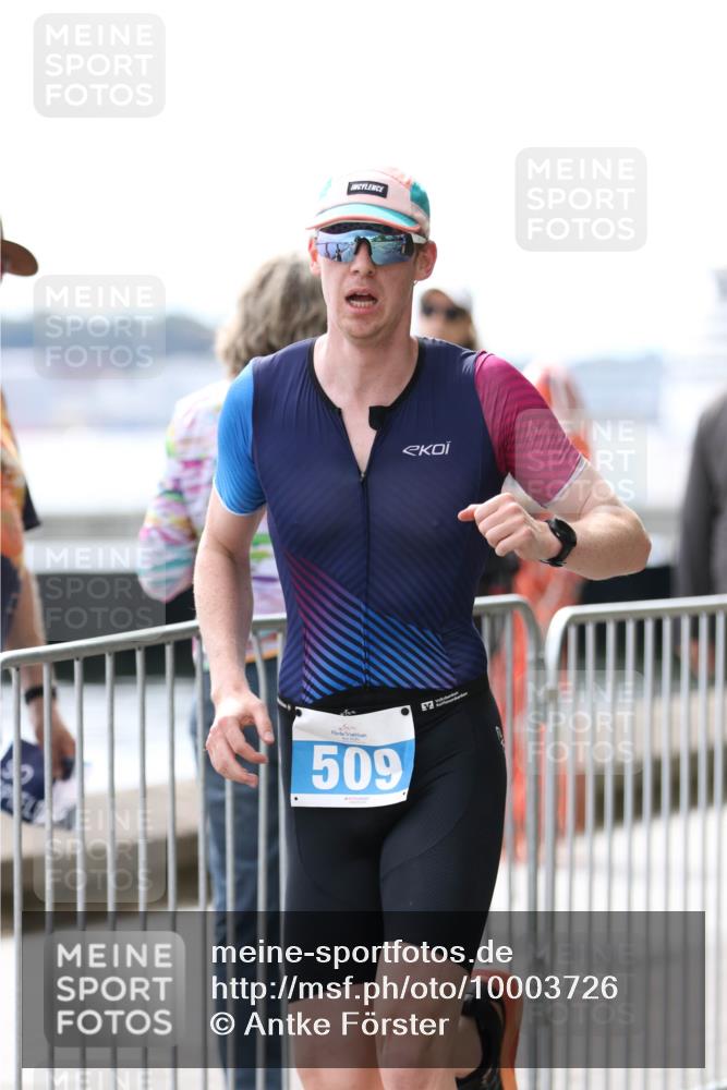 16.08.2026 - KN Förde Triathlon 2026 Antke Förster http://msf.ph/oto/10003726 16.08.2026 13:28:09 Laufen 509 meine-sportfotos.de