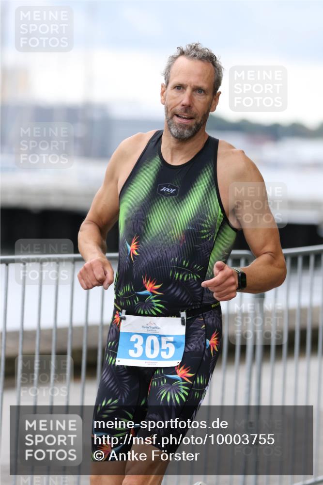 16.08.2026 - KN Förde Triathlon 2026 Antke Förster http://msf.ph/oto/10003755 16.08.2026 11:43:59 Laufen 7001, 2026, 305 meine-sportfotos.de