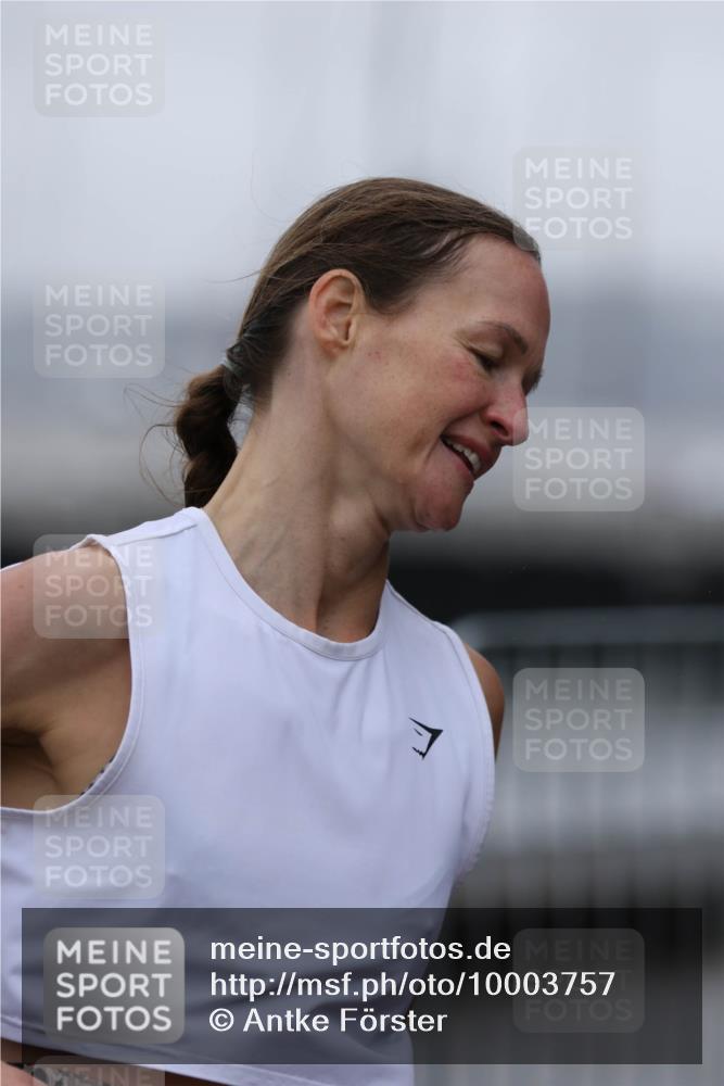 16.08.2026 - KN Förde Triathlon 2026 Antke Förster http://msf.ph/oto/10003757 16.08.2026 10:04:29 Laufen  meine-sportfotos.de