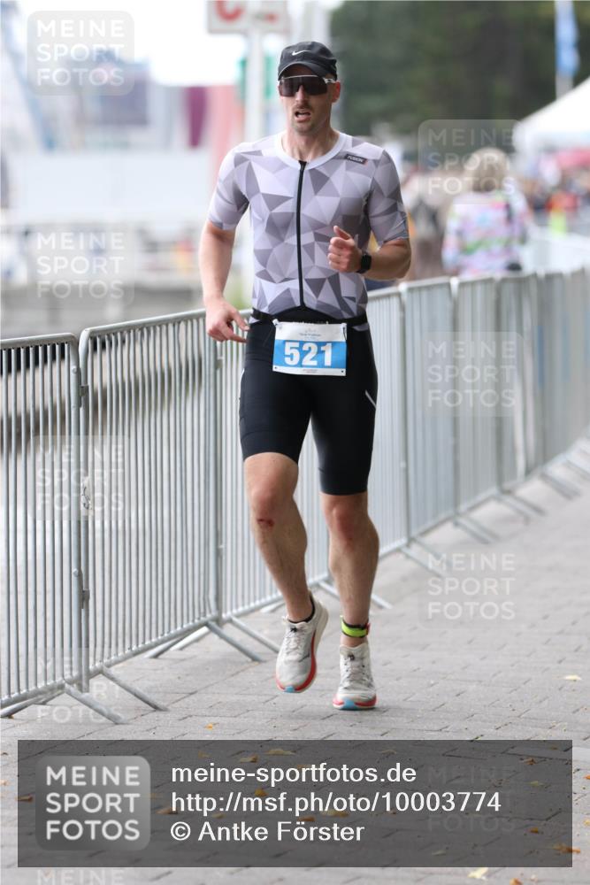 16.08.2026 - KN Förde Triathlon 2026 Antke Förster http://msf.ph/oto/10003774 16.08.2026 13:28:46 Laufen 521 meine-sportfotos.de