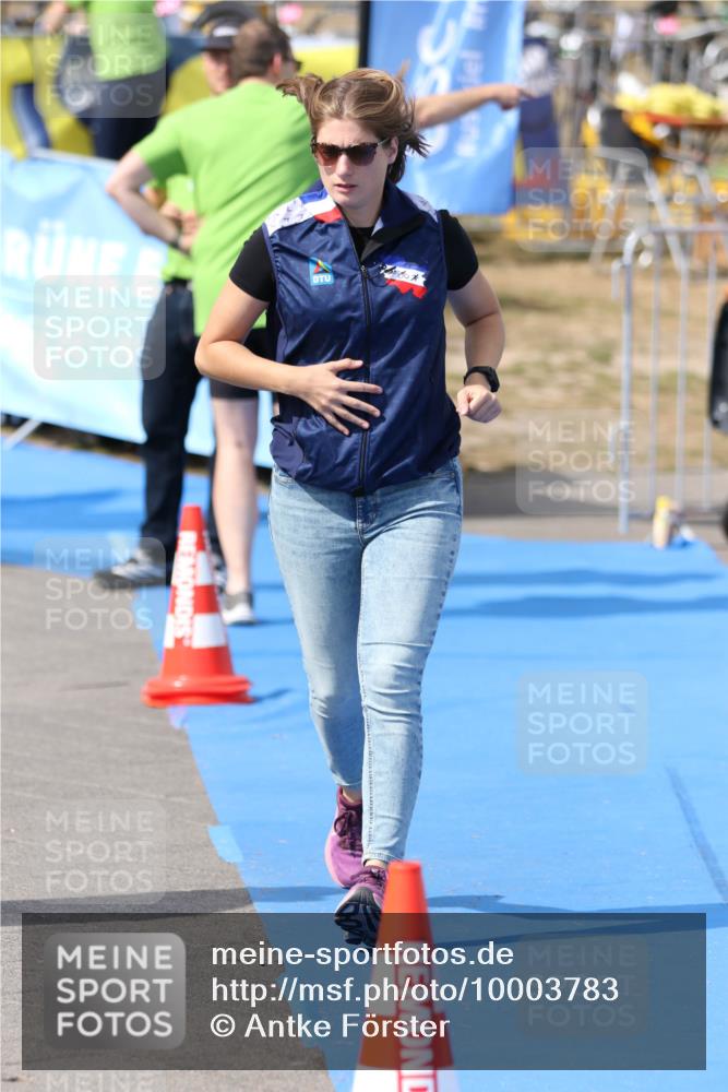 16.08.2026 - KN Förde Triathlon 2026 Antke Förster http://msf.ph/oto/10003783 16.08.2026 15:04:30 Laufen  meine-sportfotos.de