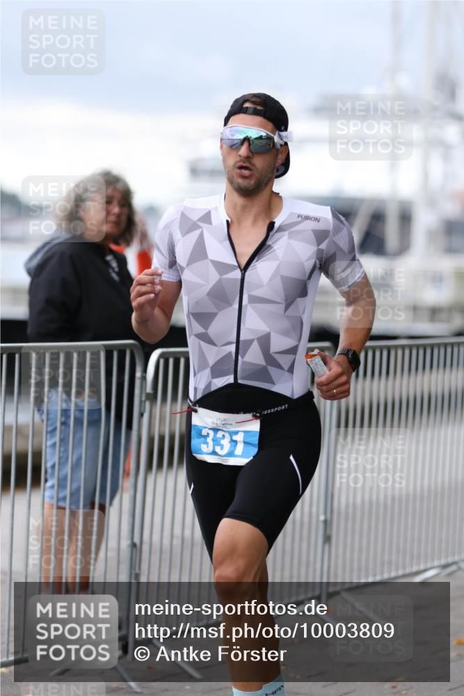 16.08.2026 - KN Förde Triathlon 2026 Antke Förster http://msf.ph/oto/10003809 16.08.2026 11:44:52 Laufen 331 meine-sportfotos.de