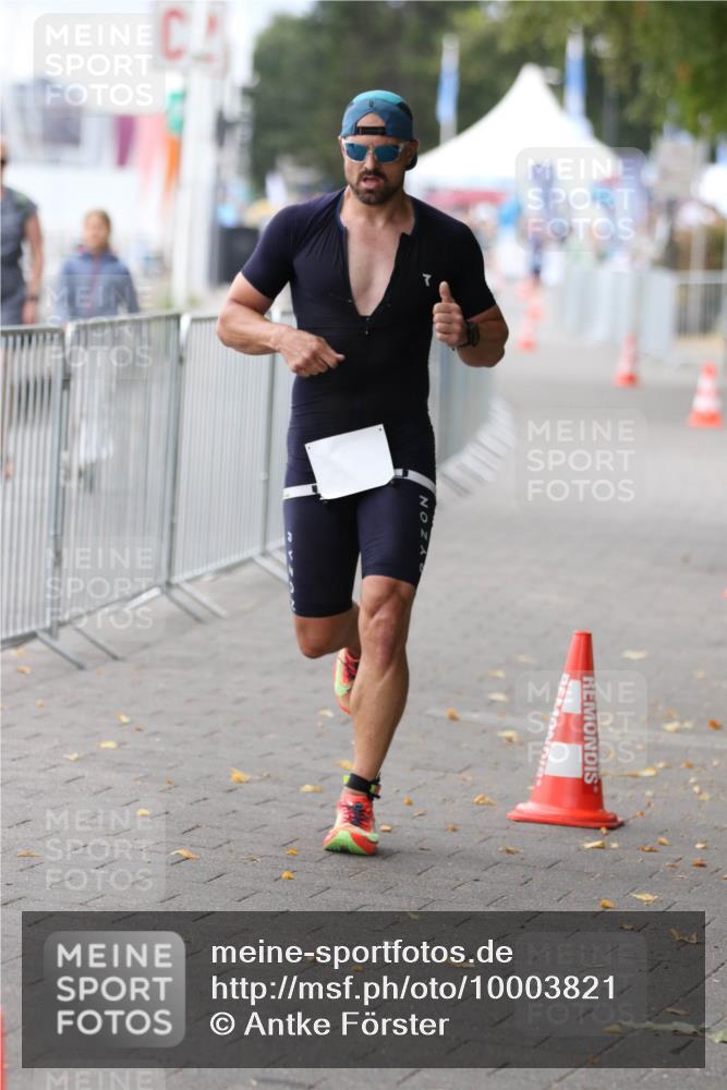 16.08.2026 - KN Förde Triathlon 2026 Antke Förster http://msf.ph/oto/10003821 16.08.2026 11:45:06 Laufen  meine-sportfotos.de