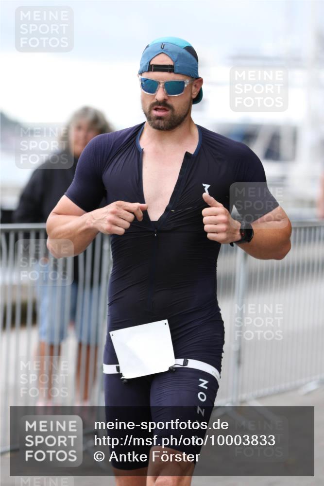16.08.2026 - KN Förde Triathlon 2026 Antke Förster http://msf.ph/oto/10003833 16.08.2026 11:45:08 Laufen  meine-sportfotos.de