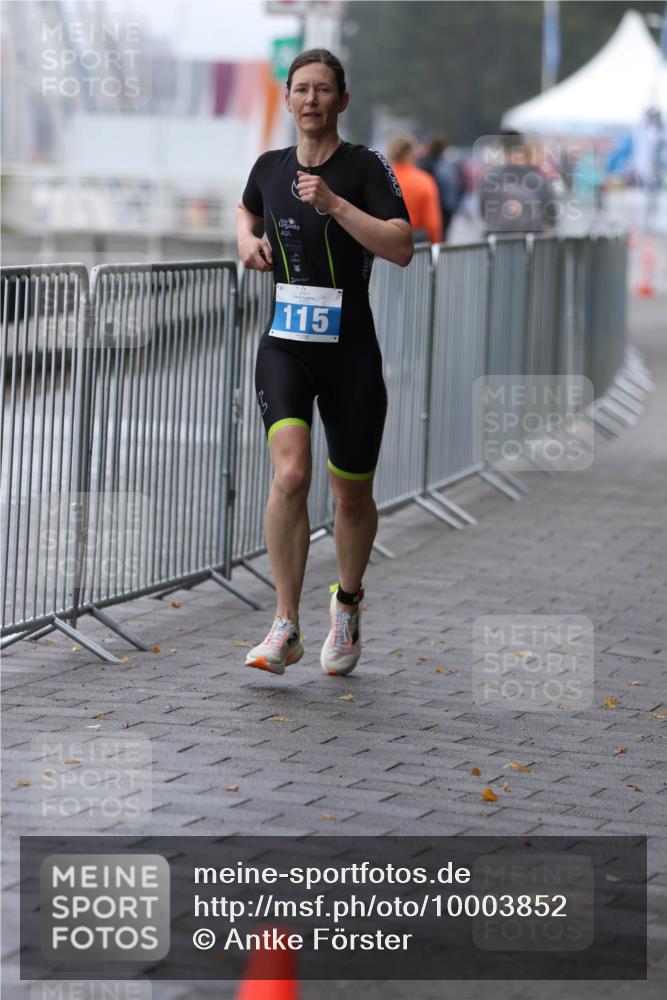 16.08.2026 - KN Förde Triathlon 2026 Antke Förster http://msf.ph/oto/10003852 16.08.2026 10:05:28 Laufen 115 meine-sportfotos.de