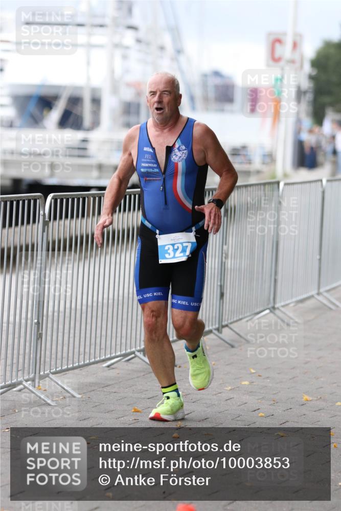 16.08.2026 - KN Förde Triathlon 2026 Antke Förster http://msf.ph/oto/10003853 16.08.2026 11:45:41 Laufen 327 meine-sportfotos.de