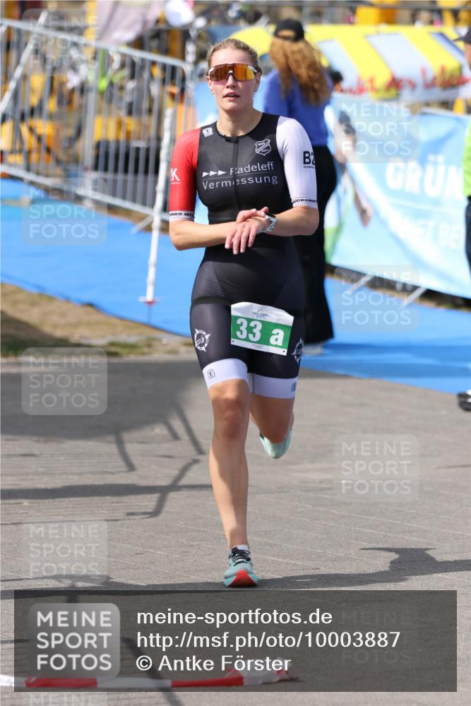 16.08.2026 - KN Förde Triathlon 2026 Antke Förster http://msf.ph/oto/10003887 16.08.2026 15:07:13 Laufen 33 meine-sportfotos.de