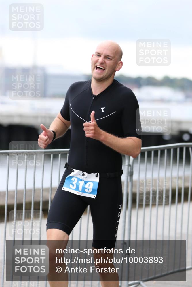 16.08.2026 - KN Förde Triathlon 2026 Antke Förster http://msf.ph/oto/10003893 16.08.2026 11:45:57 Laufen 319 meine-sportfotos.de