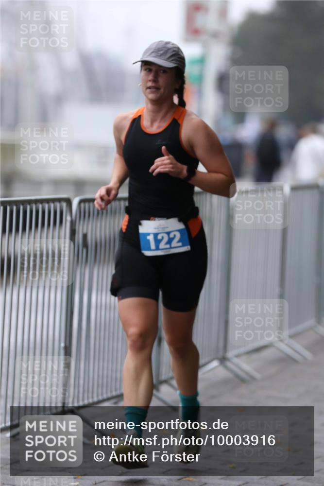 16.08.2026 - KN Förde Triathlon 2026 Antke Förster http://msf.ph/oto/10003916 16.08.2026 10:06:09 Laufen 122 meine-sportfotos.de