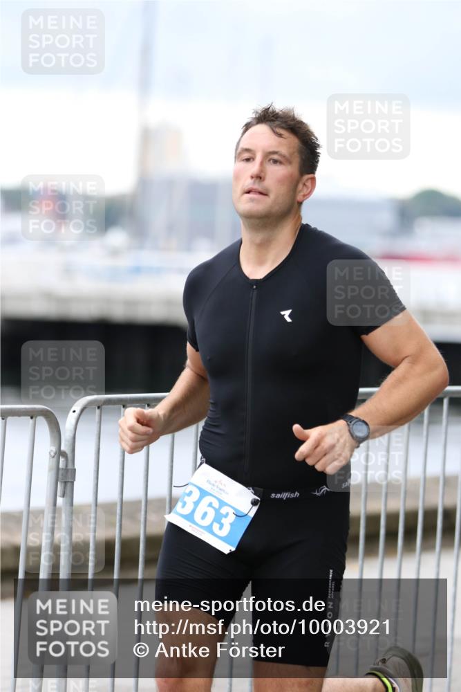 16.08.2026 - KN Förde Triathlon 2026 Antke Förster http://msf.ph/oto/10003921 16.08.2026 11:46:07 Laufen 363 meine-sportfotos.de