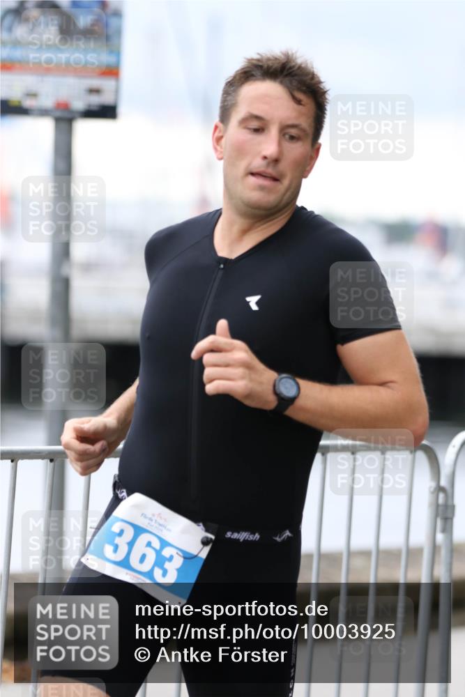 16.08.2026 - KN Förde Triathlon 2026 Antke Förster http://msf.ph/oto/10003925 16.08.2026 11:46:08 Laufen 363 meine-sportfotos.de
