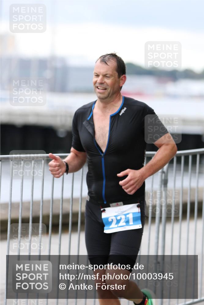 16.08.2026 - KN Förde Triathlon 2026 Antke Förster http://msf.ph/oto/10003945 16.08.2026 11:46:17 Laufen 221 meine-sportfotos.de