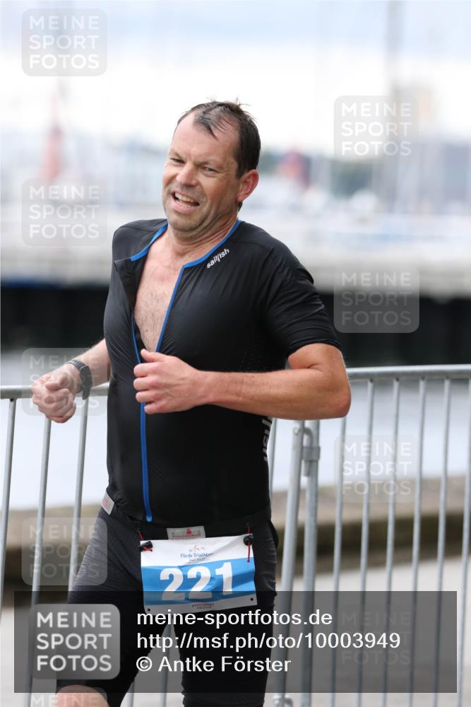 16.08.2026 - KN Förde Triathlon 2026 Antke Förster http://msf.ph/oto/10003949 16.08.2026 11:46:17 Laufen 2020, 221 meine-sportfotos.de