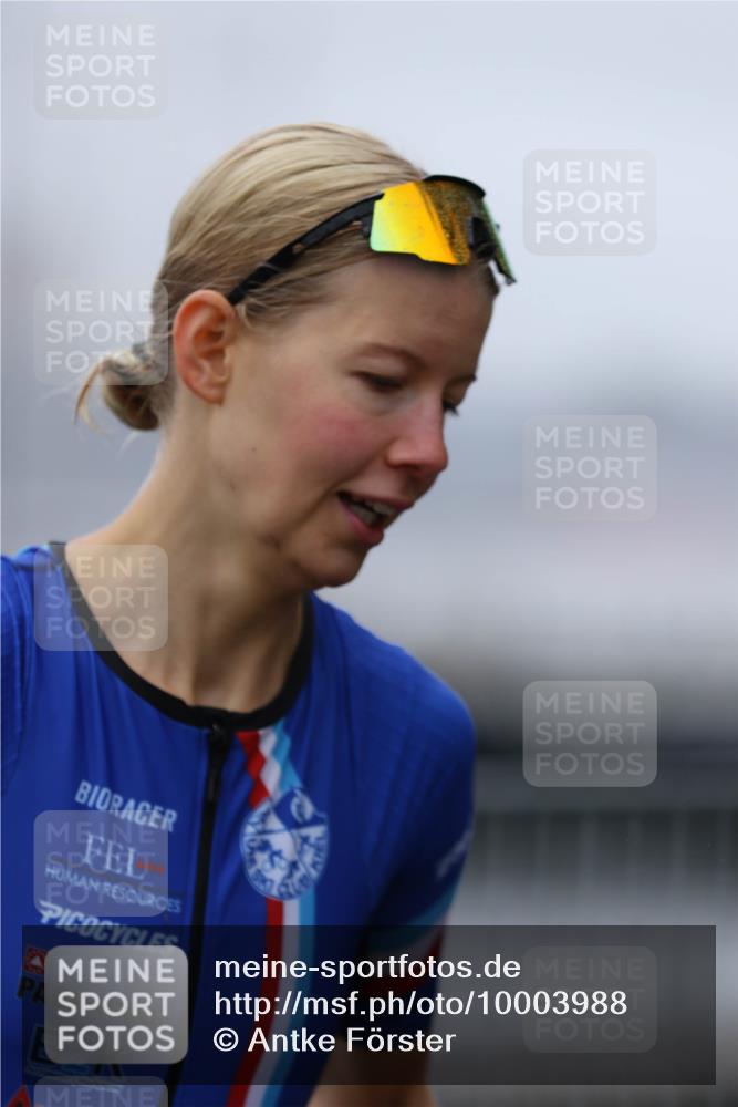16.08.2026 - KN Förde Triathlon 2026 Antke Förster http://msf.ph/oto/10003988 16.08.2026 10:06:49 Laufen 2 meine-sportfotos.de