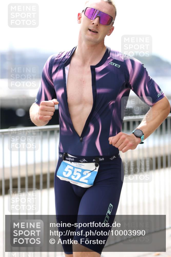 16.08.2026 - KN Förde Triathlon 2026 Antke Förster http://msf.ph/oto/10003990 16.08.2026 13:30:49 Laufen 2026, 552, 3, 3 meine-sportfotos.de