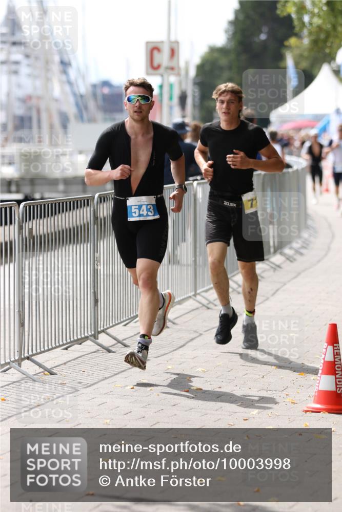 16.08.2026 - KN Förde Triathlon 2026 Antke Förster http://msf.ph/oto/10003998 16.08.2026 13:30:55 Laufen 543 meine-sportfotos.de