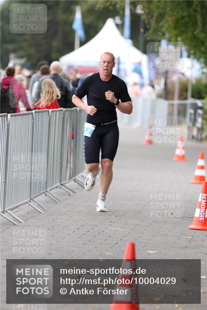 16.08.2026 - KN Förde Triathlon 2026 Antke Förster http://msf.ph/oto/10004029 16.08.2026 11:47:35 Laufen  meine-sportfotos.de