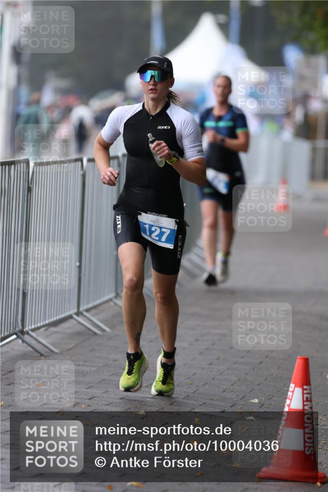 16.08.2026 - KN Förde Triathlon 2026 Antke Förster http://msf.ph/oto/10004036 16.08.2026 10:07:25 Laufen 3, 127 meine-sportfotos.de