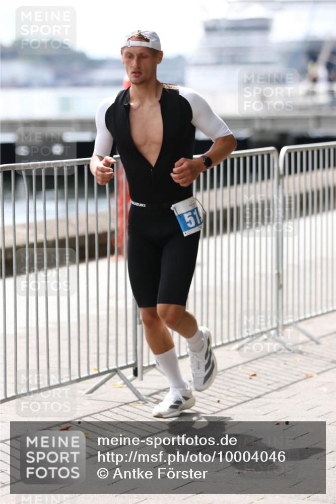 16.08.2026 - KN Förde Triathlon 2026 Antke Förster http://msf.ph/oto/10004046 16.08.2026 13:31:12 Laufen 51 meine-sportfotos.de