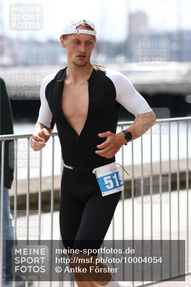 16.08.2026 - KN Förde Triathlon 2026 Antke Förster http://msf.ph/oto/10004054 16.08.2026 13:31:13 Laufen 519 meine-sportfotos.de