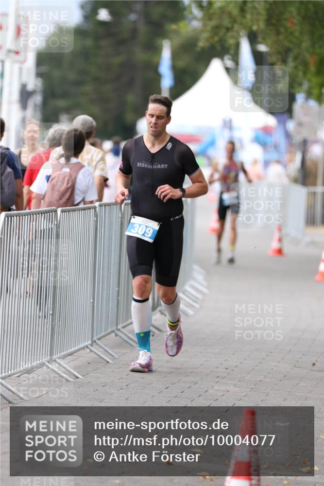 16.08.2026 - KN Förde Triathlon 2026 Antke Förster http://msf.ph/oto/10004077 16.08.2026 11:47:58 Laufen 309 meine-sportfotos.de