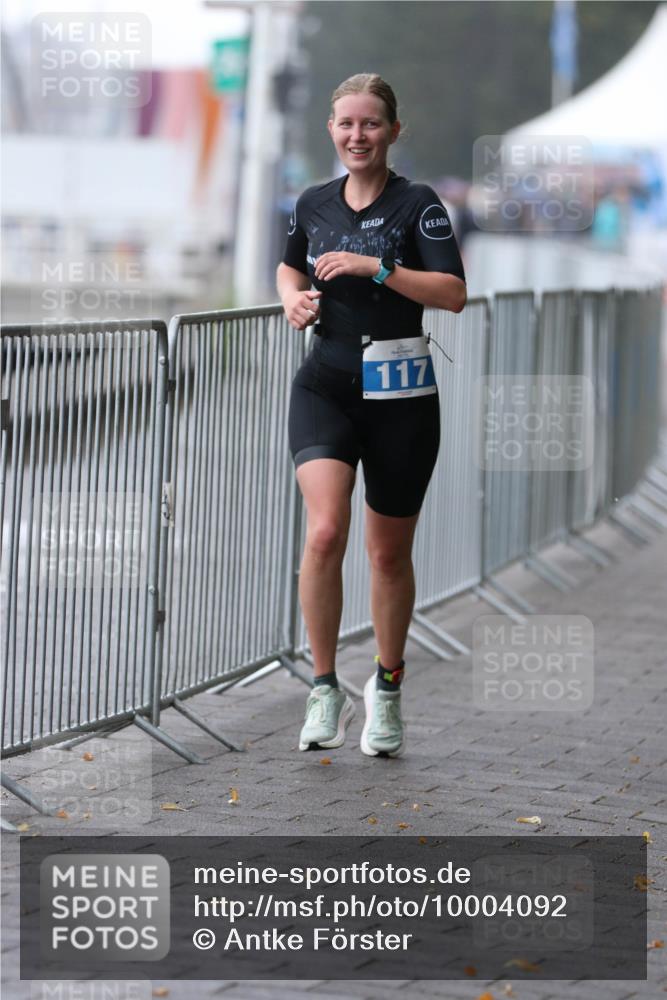 16.08.2026 - KN Förde Triathlon 2026 Antke Förster http://msf.ph/oto/10004092 16.08.2026 10:07:47 Laufen 117 meine-sportfotos.de