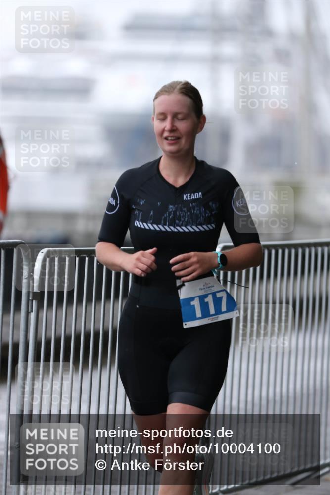 16.08.2026 - KN Förde Triathlon 2026 Antke Förster http://msf.ph/oto/10004100 16.08.2026 10:07:50 Laufen 117 meine-sportfotos.de