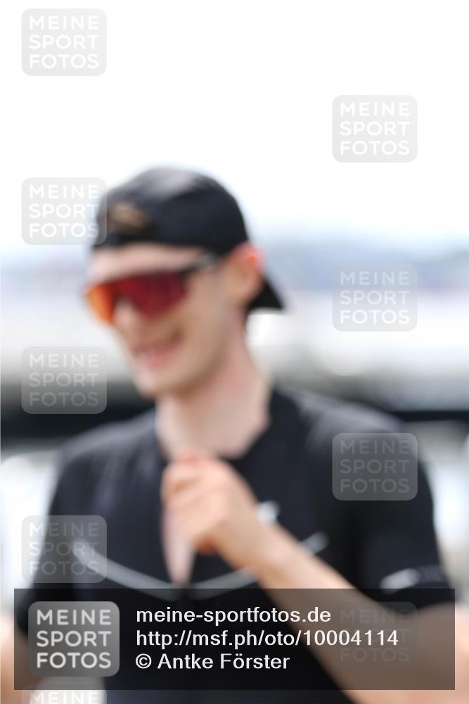 16.08.2026 - KN Förde Triathlon 2026 Antke Förster http://msf.ph/oto/10004114 16.08.2026 13:31:43 Laufen  meine-sportfotos.de