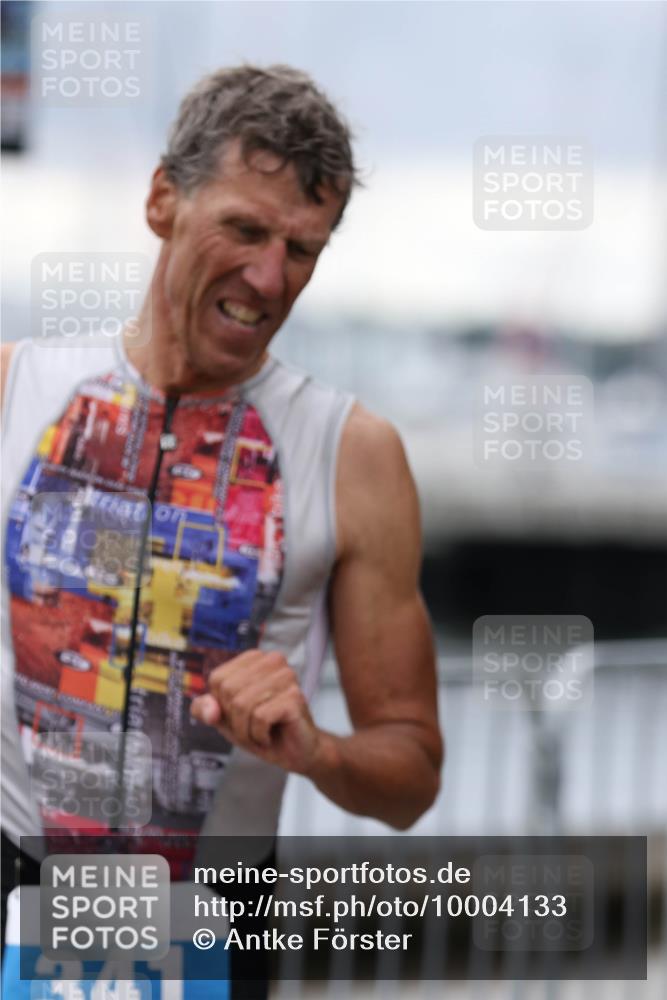 16.08.2026 - KN Förde Triathlon 2026 Antke Förster http://msf.ph/oto/10004133 16.08.2026 11:48:14 Laufen 341 meine-sportfotos.de