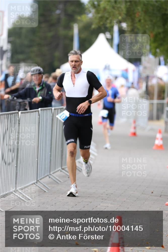 16.08.2026 - KN Förde Triathlon 2026 Antke Förster http://msf.ph/oto/10004145 16.08.2026 11:48:32 Laufen 10 meine-sportfotos.de