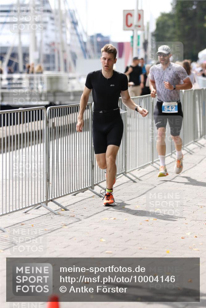 16.08.2026 - KN Förde Triathlon 2026 Antke Förster http://msf.ph/oto/10004146 16.08.2026 13:32:24 Laufen 542 meine-sportfotos.de