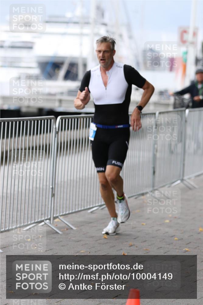 16.08.2026 - KN Förde Triathlon 2026 Antke Förster http://msf.ph/oto/10004149 16.08.2026 11:48:35 Laufen  meine-sportfotos.de