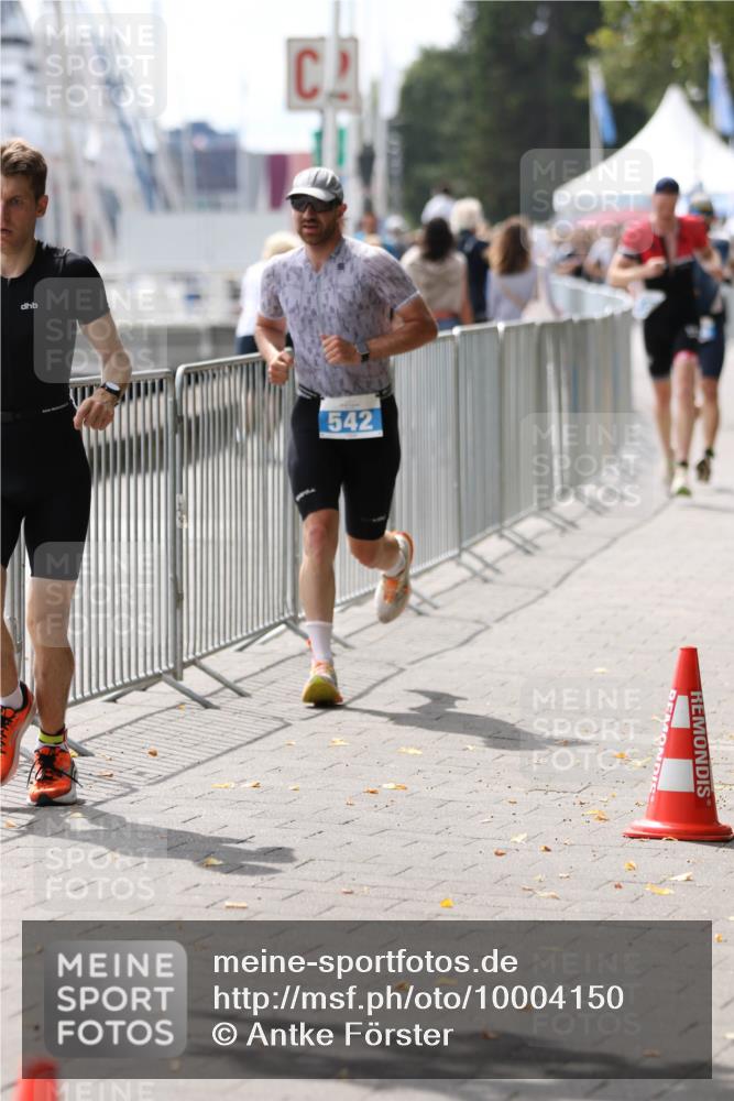 16.08.2026 - KN Förde Triathlon 2026 Antke Förster http://msf.ph/oto/10004150 16.08.2026 13:32:24 Laufen 542 meine-sportfotos.de