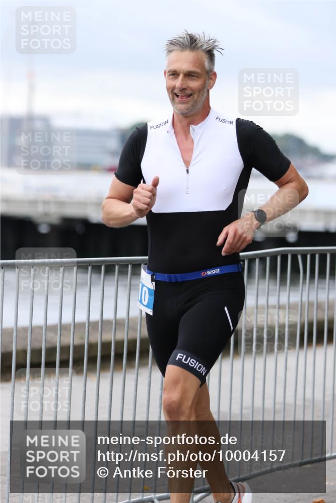 16.08.2026 - KN Förde Triathlon 2026 Antke Förster http://msf.ph/oto/10004157 16.08.2026 11:48:37 Laufen  meine-sportfotos.de