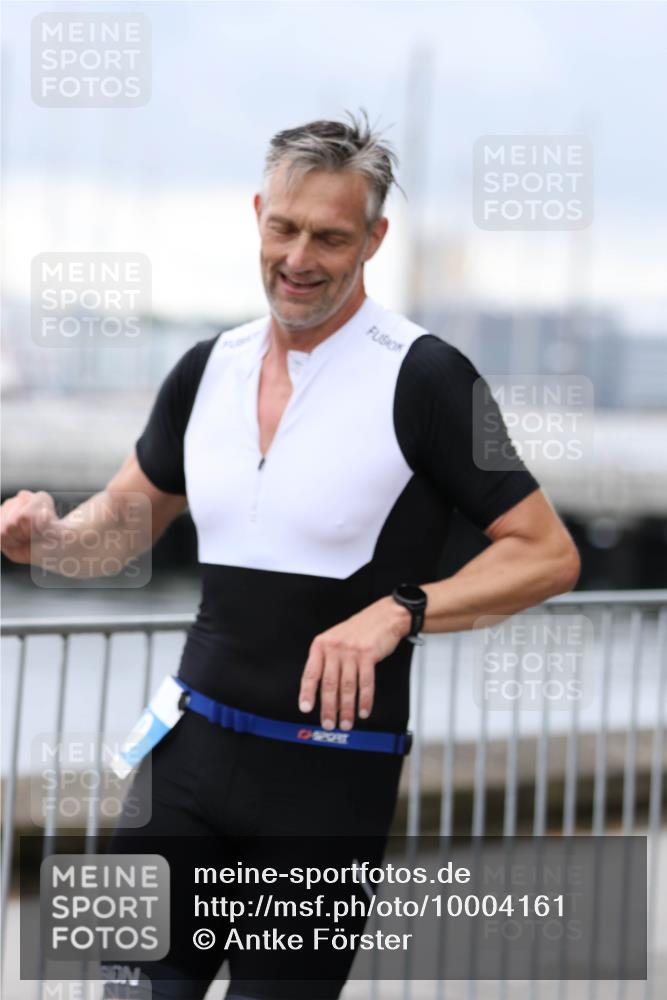 16.08.2026 - KN Förde Triathlon 2026 Antke Förster http://msf.ph/oto/10004161 16.08.2026 11:48:38 Laufen  meine-sportfotos.de