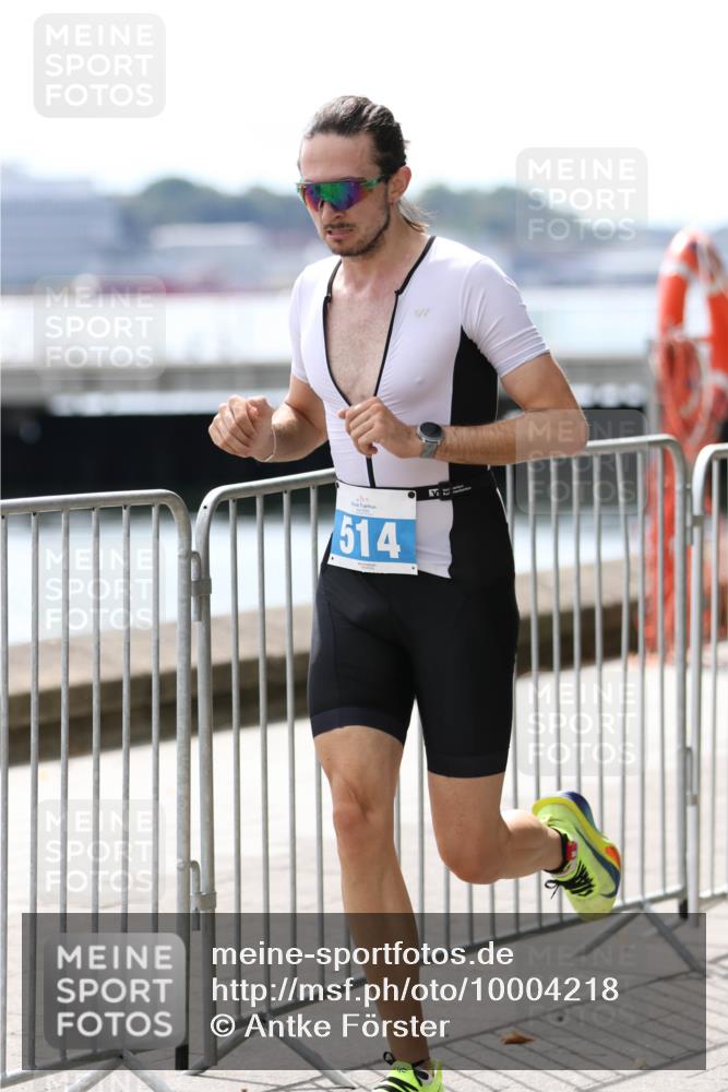 16.08.2026 - KN Förde Triathlon 2026 Antke Förster http://msf.ph/oto/10004218 16.08.2026 13:32:40 Laufen 514 meine-sportfotos.de
