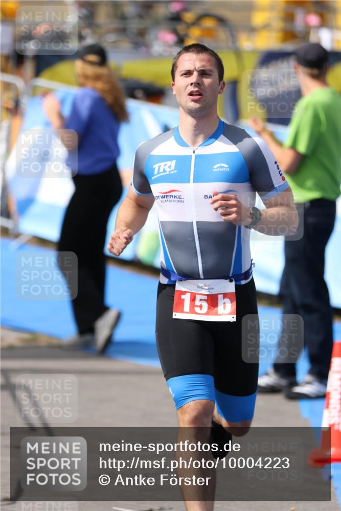 16.08.2026 - KN Förde Triathlon 2026 Antke Förster http://msf.ph/oto/10004223 16.08.2026 15:23:59 Laufen 15 meine-sportfotos.de