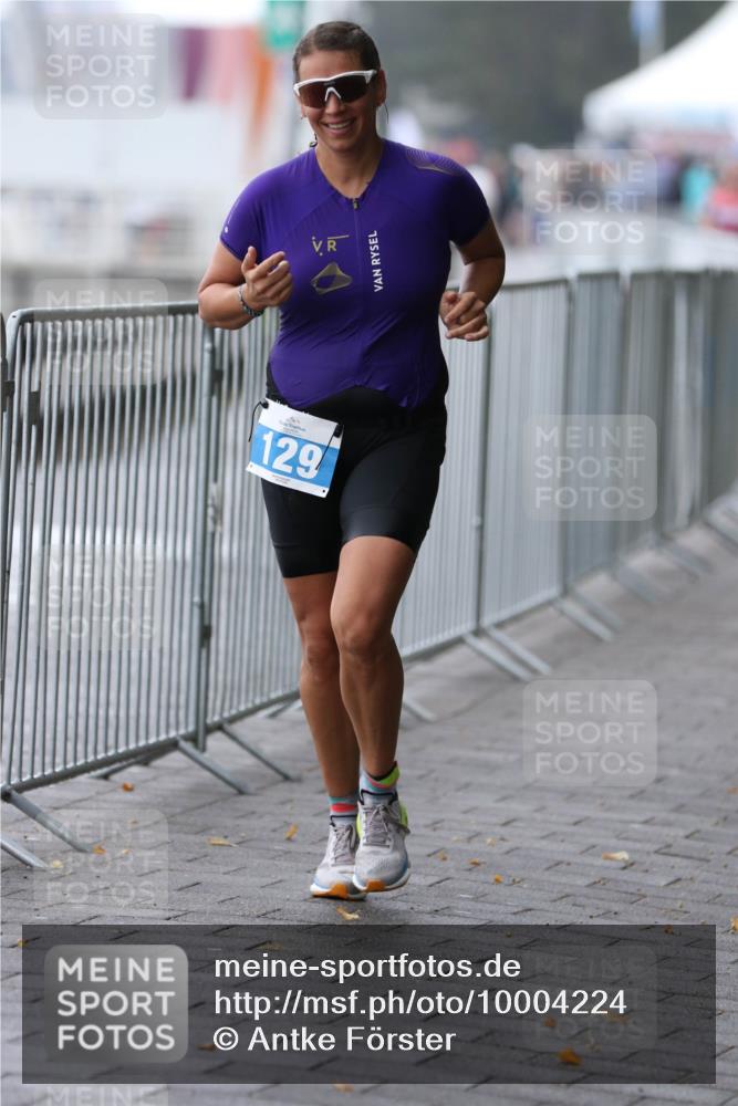 16.08.2026 - KN Förde Triathlon 2026 Antke Förster http://msf.ph/oto/10004224 16.08.2026 10:09:08 Laufen 129 meine-sportfotos.de