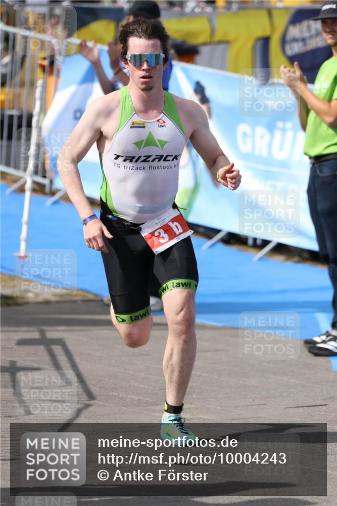 16.08.2026 - KN Förde Triathlon 2026 Antke Förster http://msf.ph/oto/10004243 16.08.2026 15:24:12 Laufen 3 meine-sportfotos.de