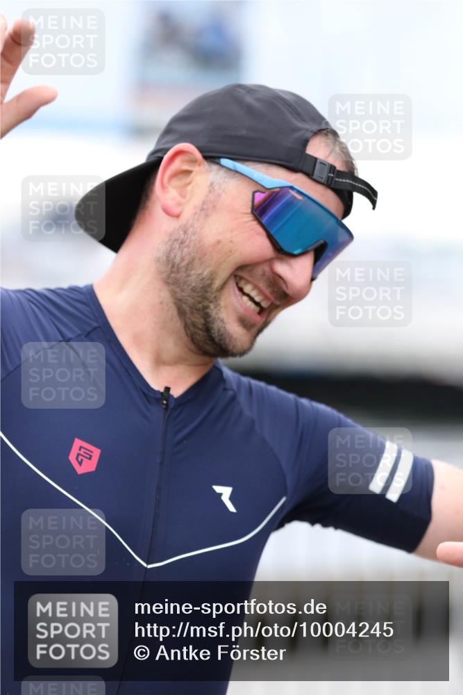16.08.2026 - KN Förde Triathlon 2026 Antke Förster http://msf.ph/oto/10004245 16.08.2026 11:49:01 Laufen  meine-sportfotos.de