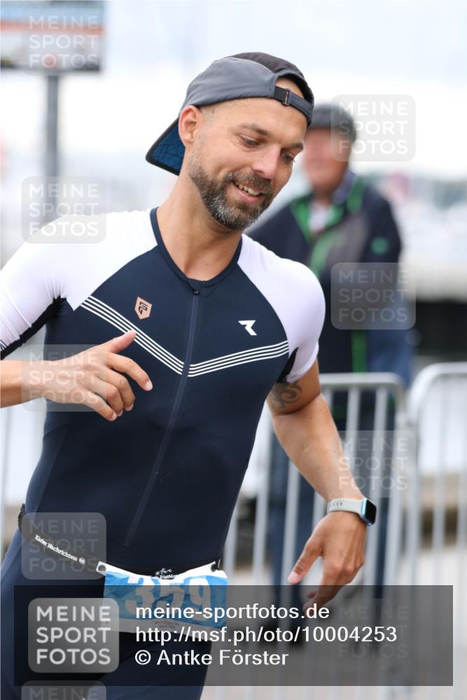 16.08.2026 - KN Förde Triathlon 2026 Antke Förster http://msf.ph/oto/10004253 16.08.2026 11:49:03 Laufen 359 meine-sportfotos.de
