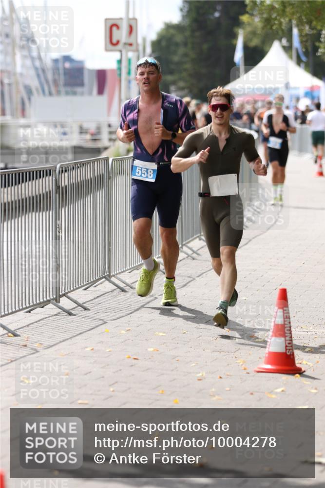 16.08.2026 - KN Förde Triathlon 2026 Antke Förster http://msf.ph/oto/10004278 16.08.2026 13:33:10 Laufen 558 meine-sportfotos.de