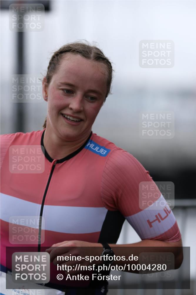 16.08.2026 - KN Förde Triathlon 2026 Antke Förster http://msf.ph/oto/10004280 16.08.2026 10:09:32 Laufen 3 meine-sportfotos.de