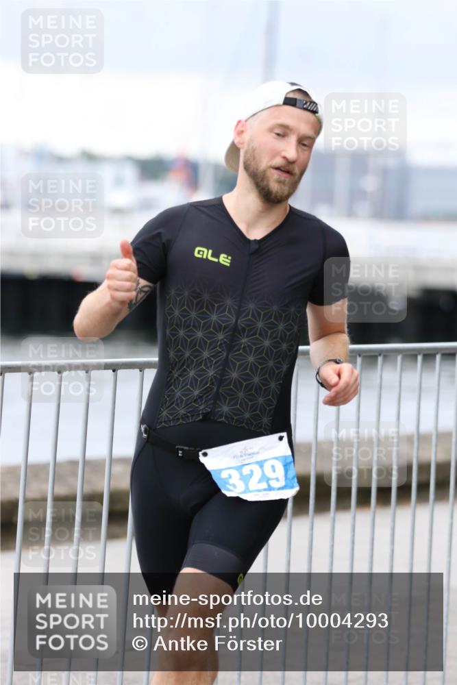 16.08.2026 - KN Förde Triathlon 2026 Antke Förster http://msf.ph/oto/10004293 16.08.2026 11:49:20 Laufen 329 meine-sportfotos.de
