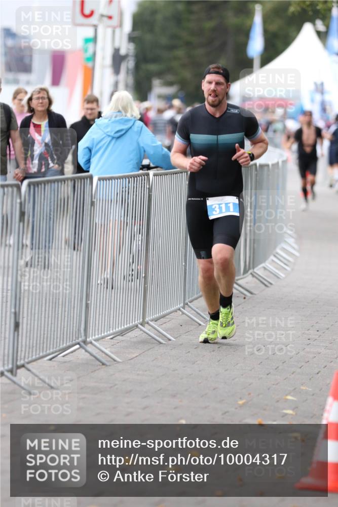 16.08.2026 - KN Förde Triathlon 2026 Antke Förster http://msf.ph/oto/10004317 16.08.2026 11:49:28 Laufen 311 meine-sportfotos.de
