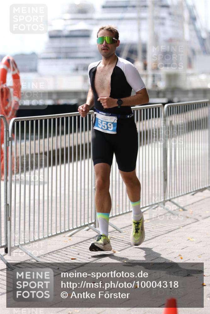 16.08.2026 - KN Förde Triathlon 2026 Antke Förster http://msf.ph/oto/10004318 16.08.2026 13:33:19 Laufen 559 meine-sportfotos.de