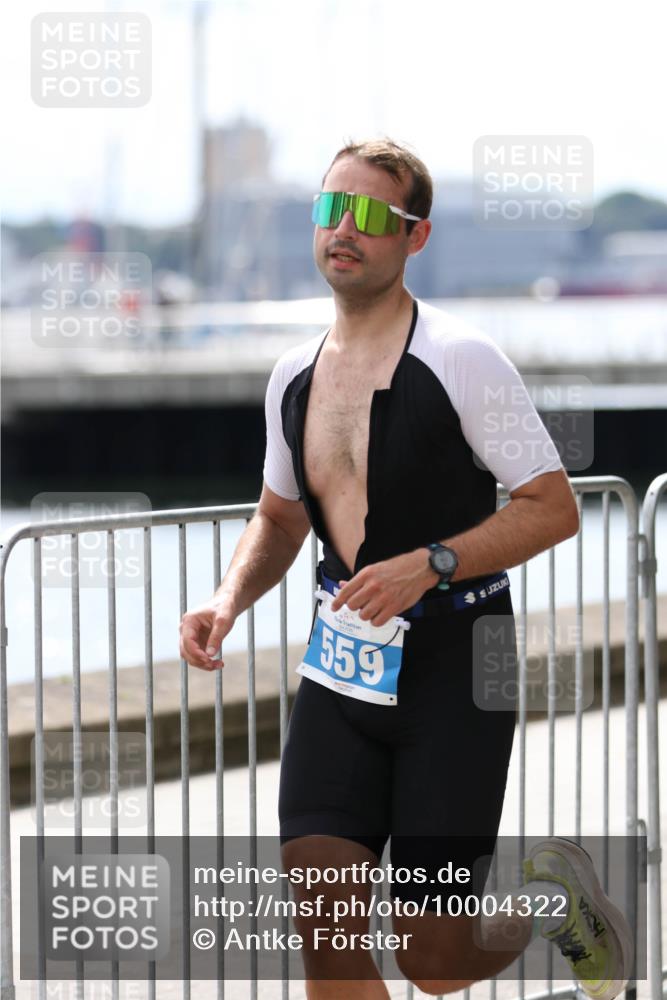 16.08.2026 - KN Förde Triathlon 2026 Antke Förster http://msf.ph/oto/10004322 16.08.2026 13:33:20 Laufen 559 meine-sportfotos.de