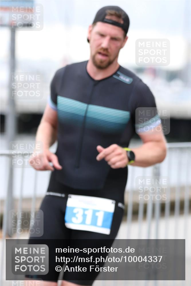 16.08.2026 - KN Förde Triathlon 2026 Antke Förster http://msf.ph/oto/10004337 16.08.2026 11:49:34 Laufen 311 meine-sportfotos.de