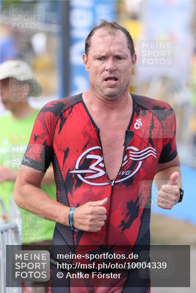 16.08.2026 - KN Förde Triathlon 2026 Antke Förster http://msf.ph/oto/10004339 16.08.2026 15:26:38 Laufen 3 meine-sportfotos.de