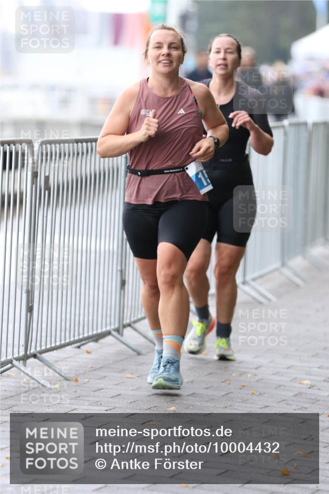 16.08.2026 - KN Förde Triathlon 2026 Antke Förster http://msf.ph/oto/10004432 16.08.2026 10:10:34 Laufen  meine-sportfotos.de